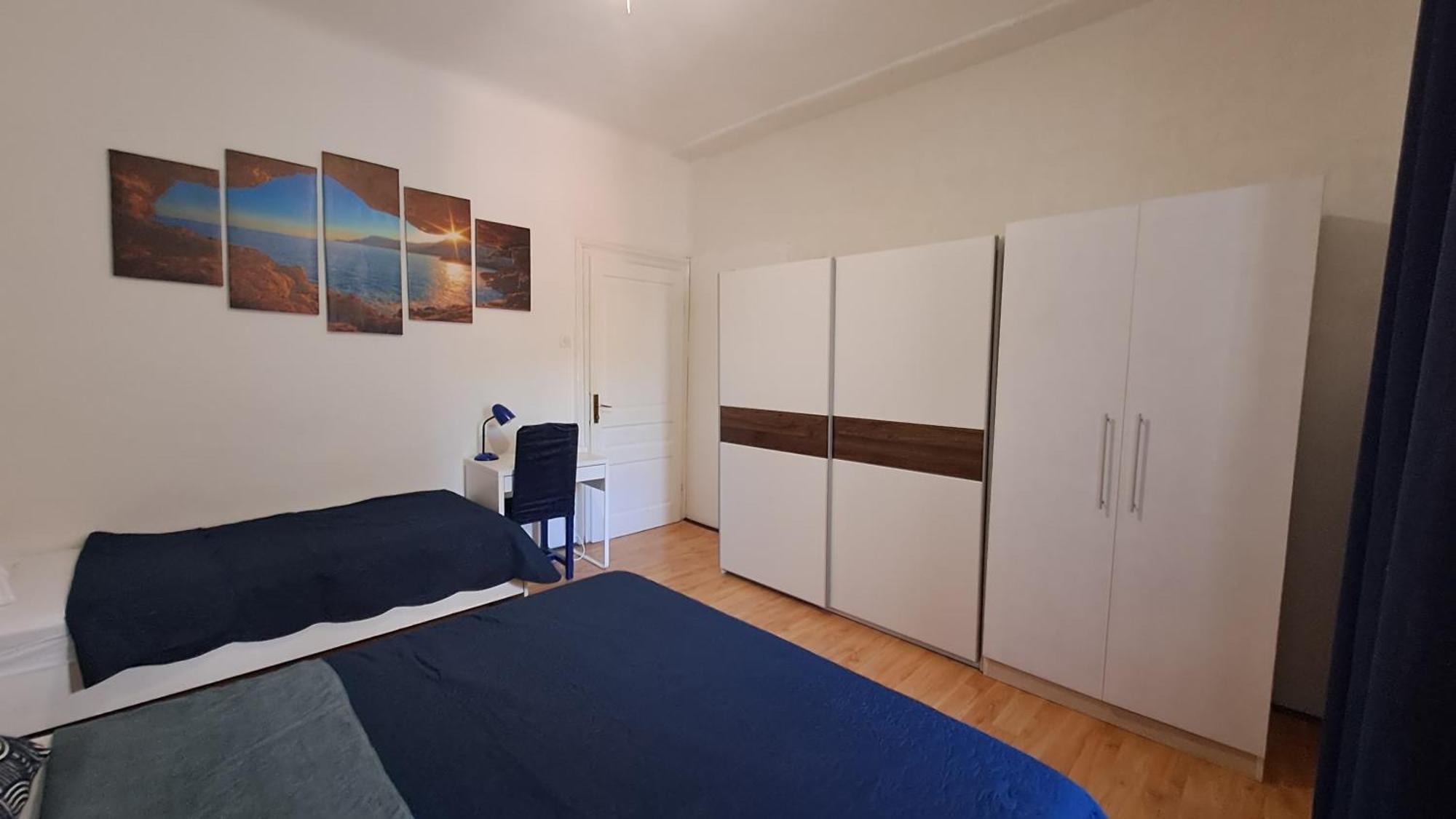 Red Blue With Private Parking And Gray Blue Apartment Pula Exterior foto